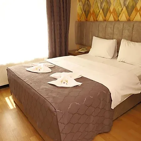 Hotel Buldum 3*